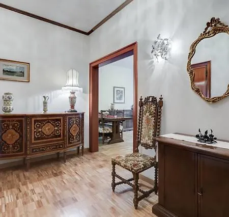 Adriana Apartman *